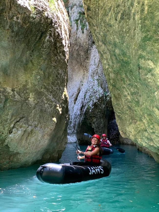 Hotel Camping RCN Les Collines de Castellane Esterno foto