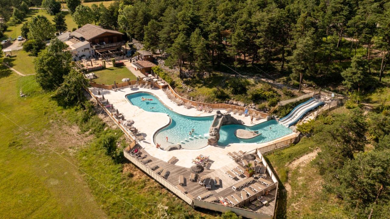 Hotel Camping RCN Les Collines de Castellane Esterno foto